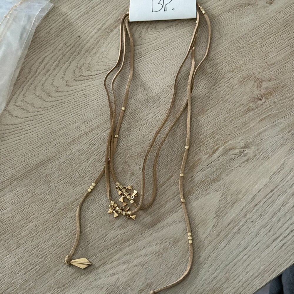 Beautiful Sundance-style layering necklace BP NWT